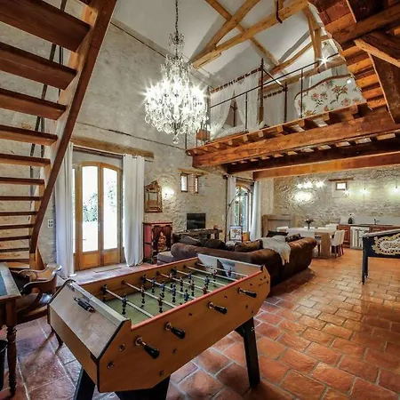 De La Plonde Casa vacanze Labessiere-Candeil